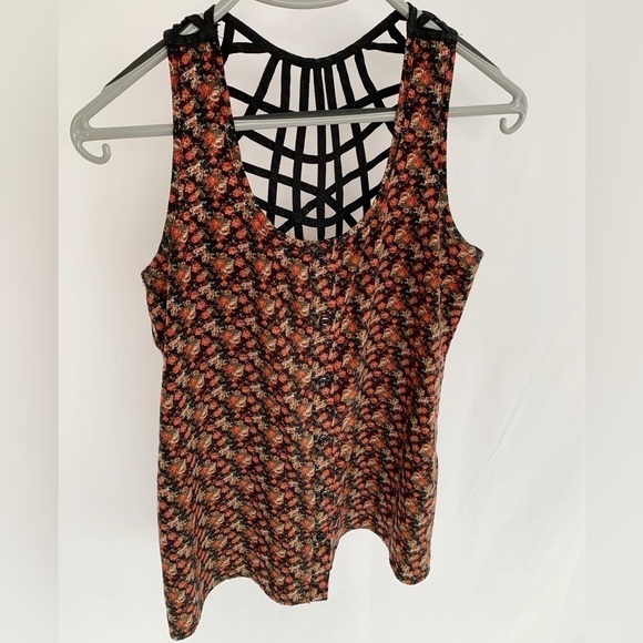 Limité floral roses criss cross back tank top fits S black and red woman - Picture 5 of 16
